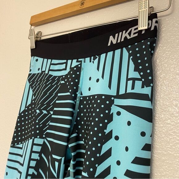 Nike Pro run geometric print patchwork capri dri fit cropped running leggings M - Picture 3 of 10